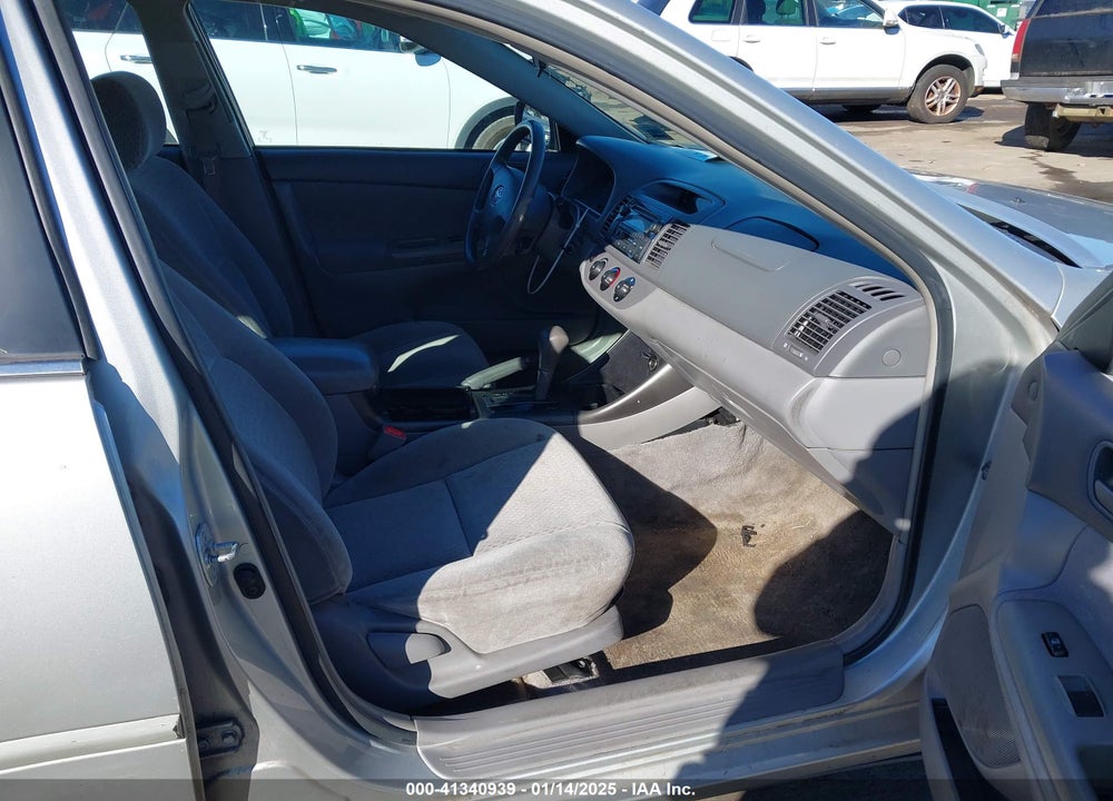 2002 TOYOTA CAMRY LE VIN: 4T1BE32K02U039494