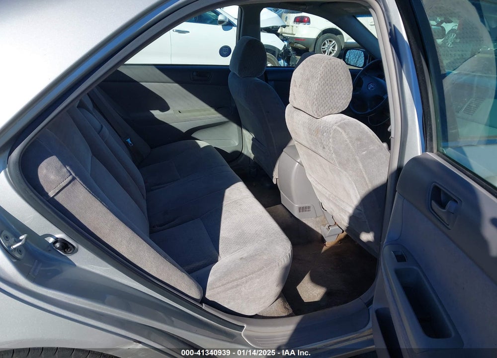 2002 TOYOTA CAMRY LE VIN: 4T1BE32K02U039494