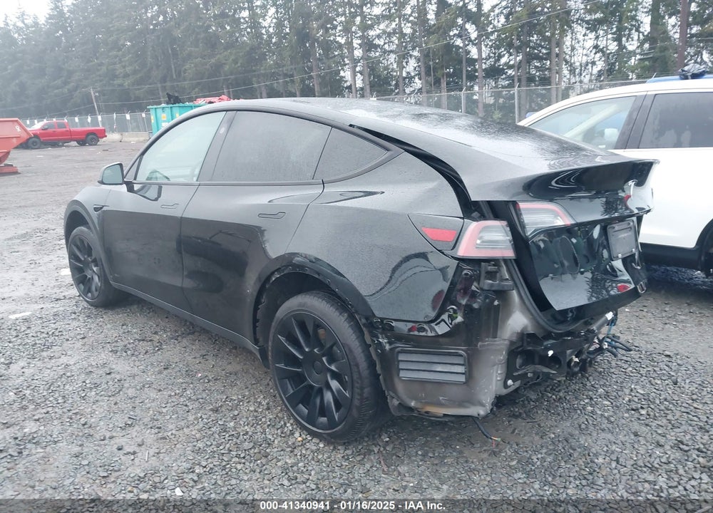 2023 TESLA MODEL Y AWD/LONG RANGE DUAL MOTOR ALL-WHEEL DRIVE VIN: 7SAYGDEE6PF800911