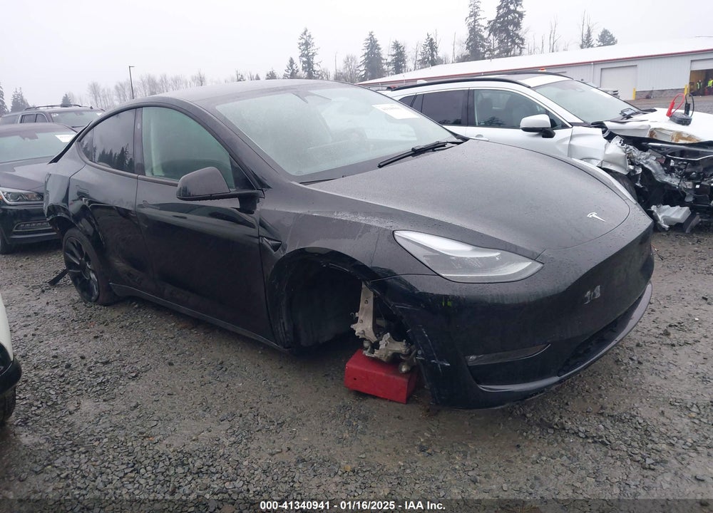 2023 TESLA MODEL Y AWD/LONG RANGE DUAL MOTOR ALL-WHEEL DRIVE VIN: 7SAYGDEE6PF800911