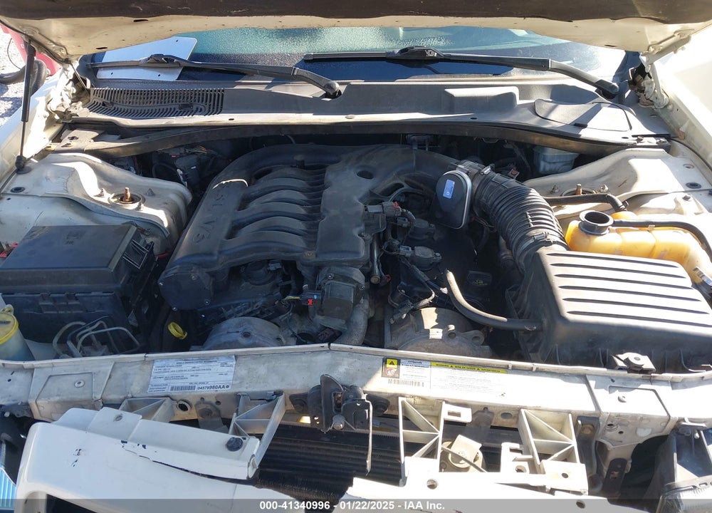 2008 CHRYSLER 300 VIN: 2C3KA53G48H220782