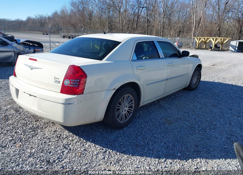 2008 CHRYSLER 300 VIN: 2C3KA53G48H220782