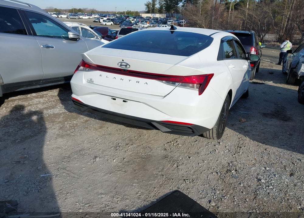 2022 HYUNDAI ELANTRA SEL VIN: 5NPLM4AG6NH067863