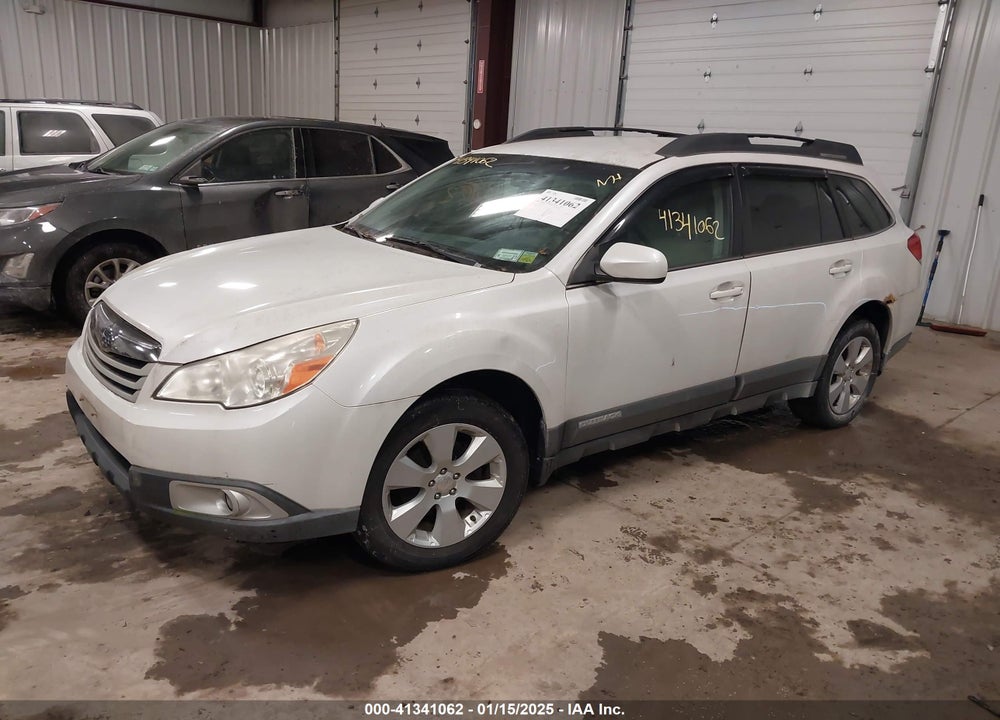 2011 SUBARU OUTBACK 2.5I PREMIUM VIN: 4S4BRBCC5B3420916
