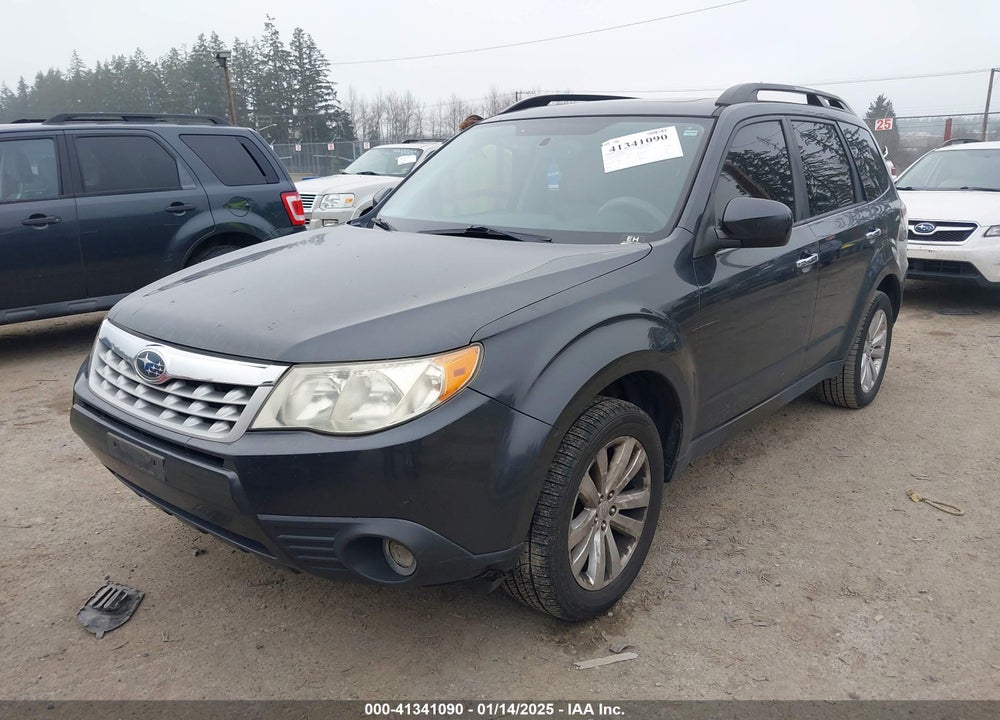 2013 SUBARU FORESTER 2.5X PREMIUM VIN: JF2SHADC7DG401717