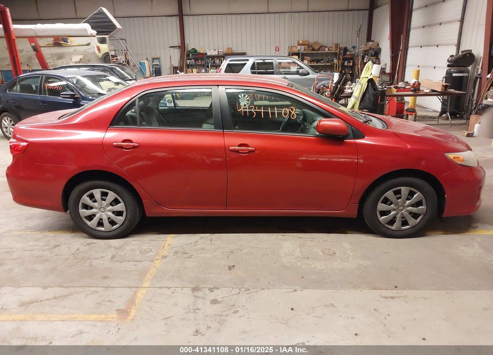2011 TOYOTA COROLLA LE VIN: 2T1BU4EE0BC646852
