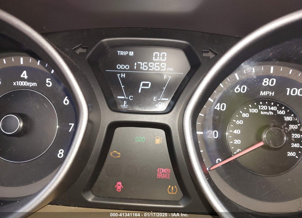 2013 HYUNDAI ELANTRA VIN: 5NPDH4AE5DH324842