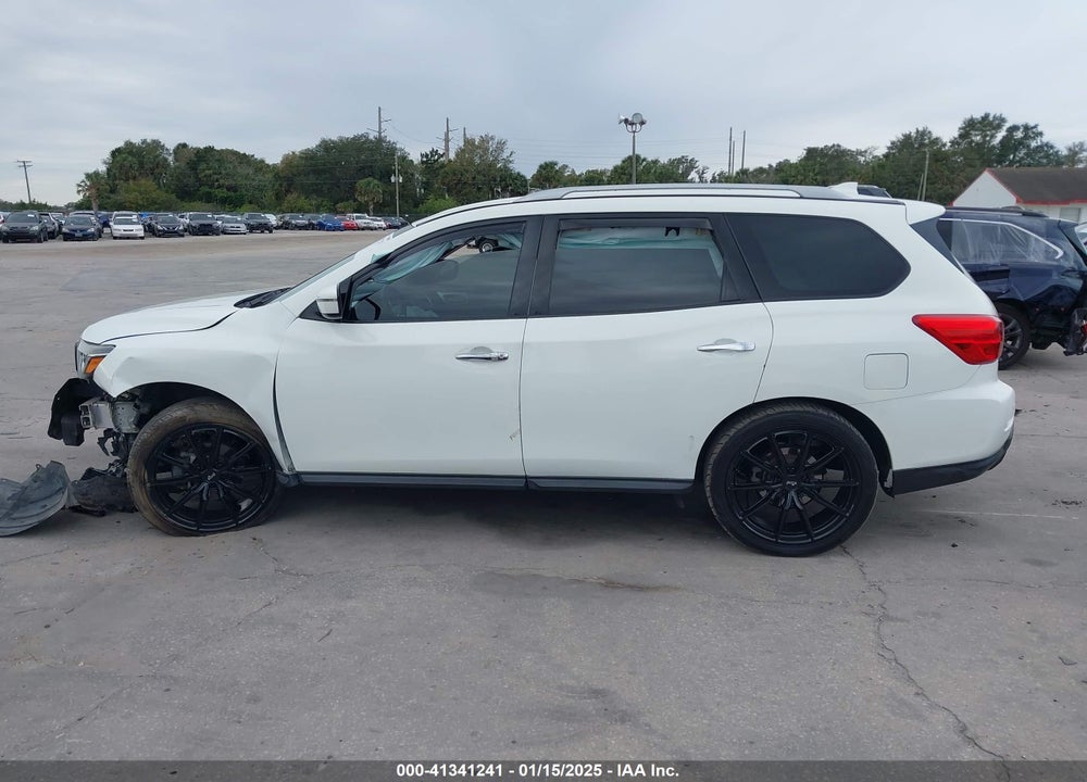 2020 NISSAN PATHFINDER SV 2WD VIN: 5N1DR2BN1LC613402