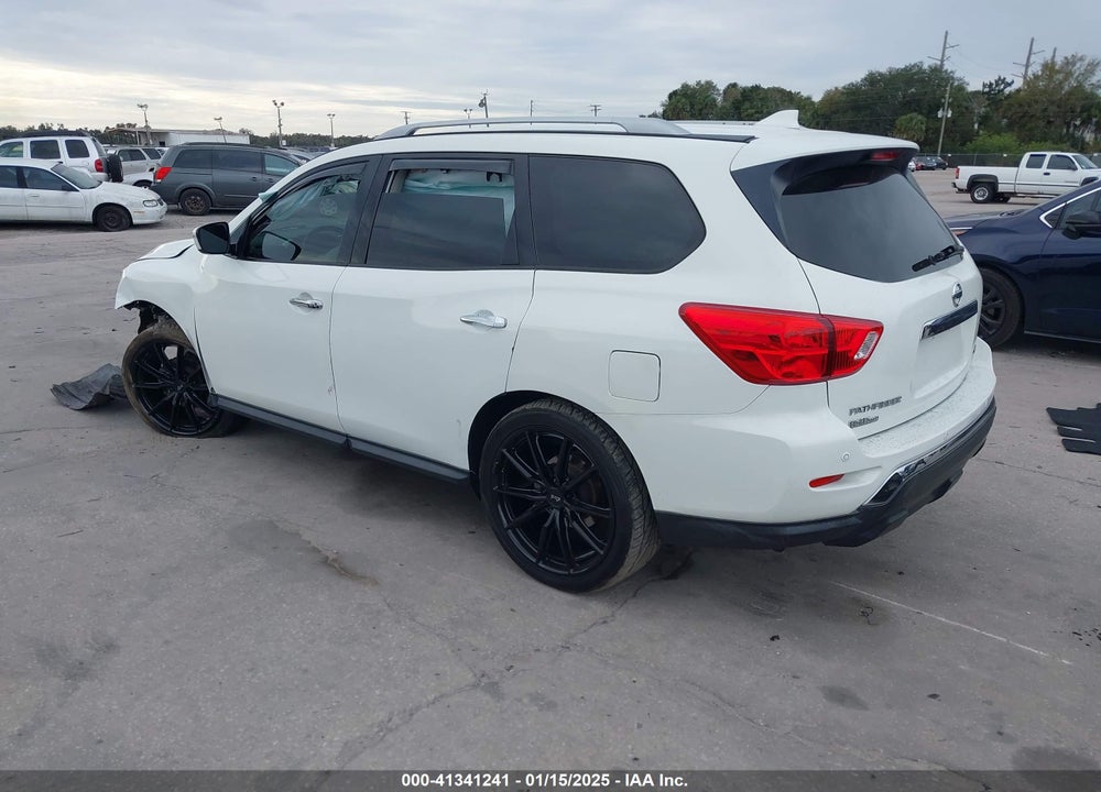 2020 NISSAN PATHFINDER SV 2WD VIN: 5N1DR2BN1LC613402