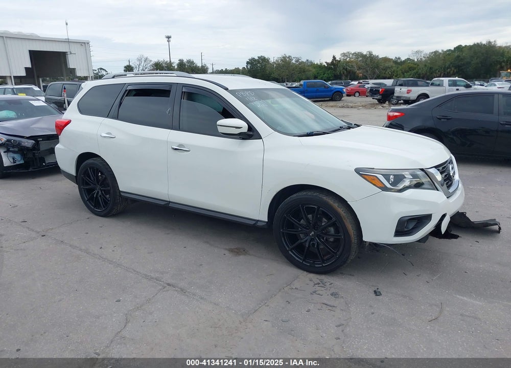 2020 NISSAN PATHFINDER SV 2WD VIN: 5N1DR2BN1LC613402