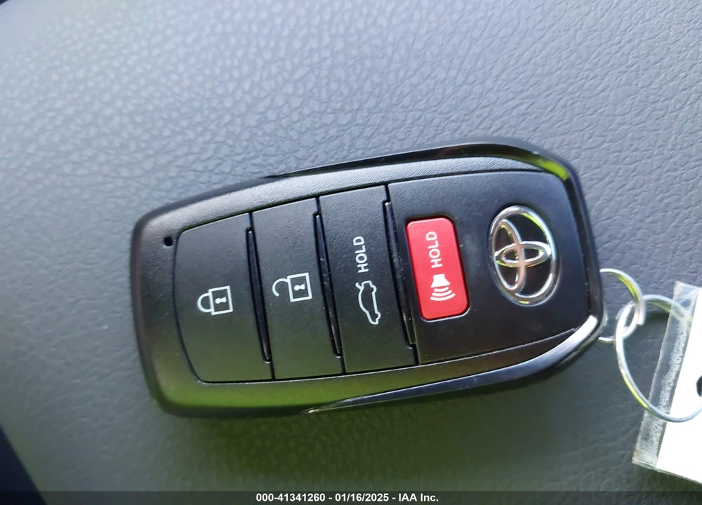 2025 TOYOTA CAMRY SE VIN: 4T1DAACK2SU051640