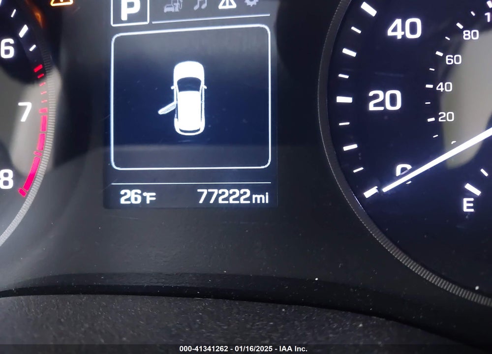 2016 HYUNDAI TUCSON SPORT VIN: KM8J3CA23GU058180