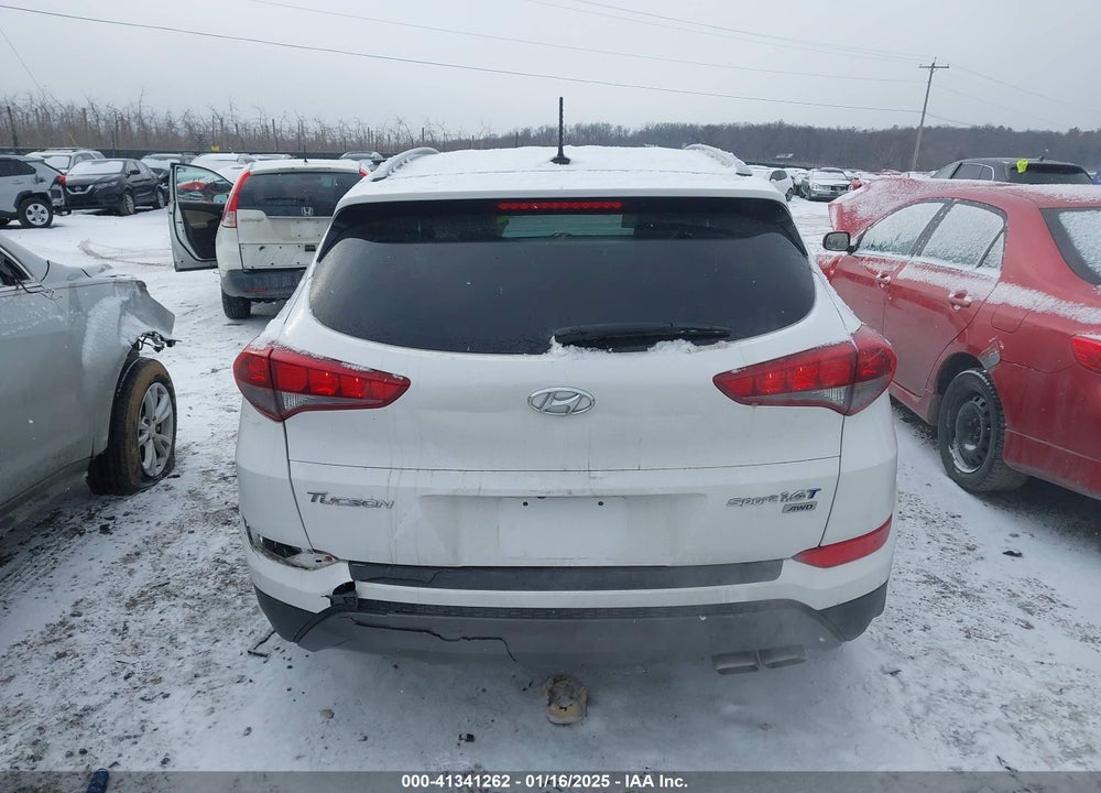 2016 HYUNDAI TUCSON SPORT VIN: KM8J3CA23GU058180