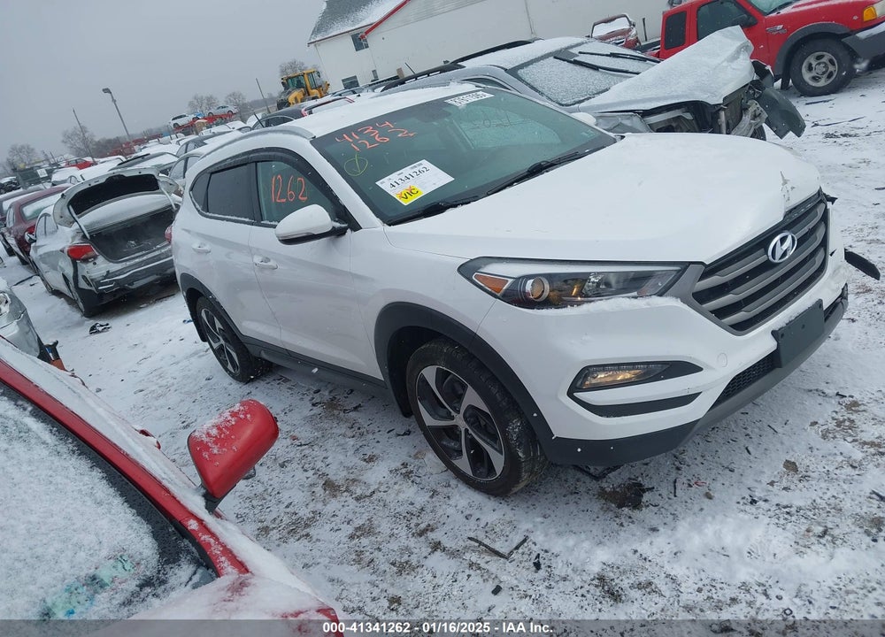 2016 HYUNDAI TUCSON SPORT VIN: KM8J3CA23GU058180