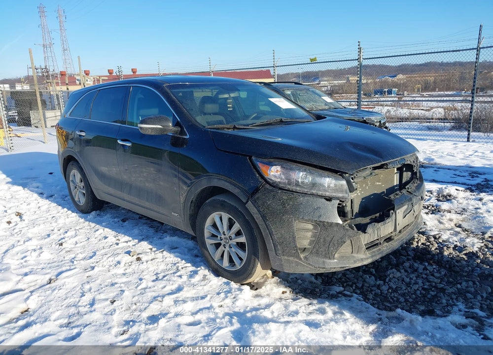 2019 KIA SORENTO 2.4L LX VIN: 5XYPGDA32KG558195