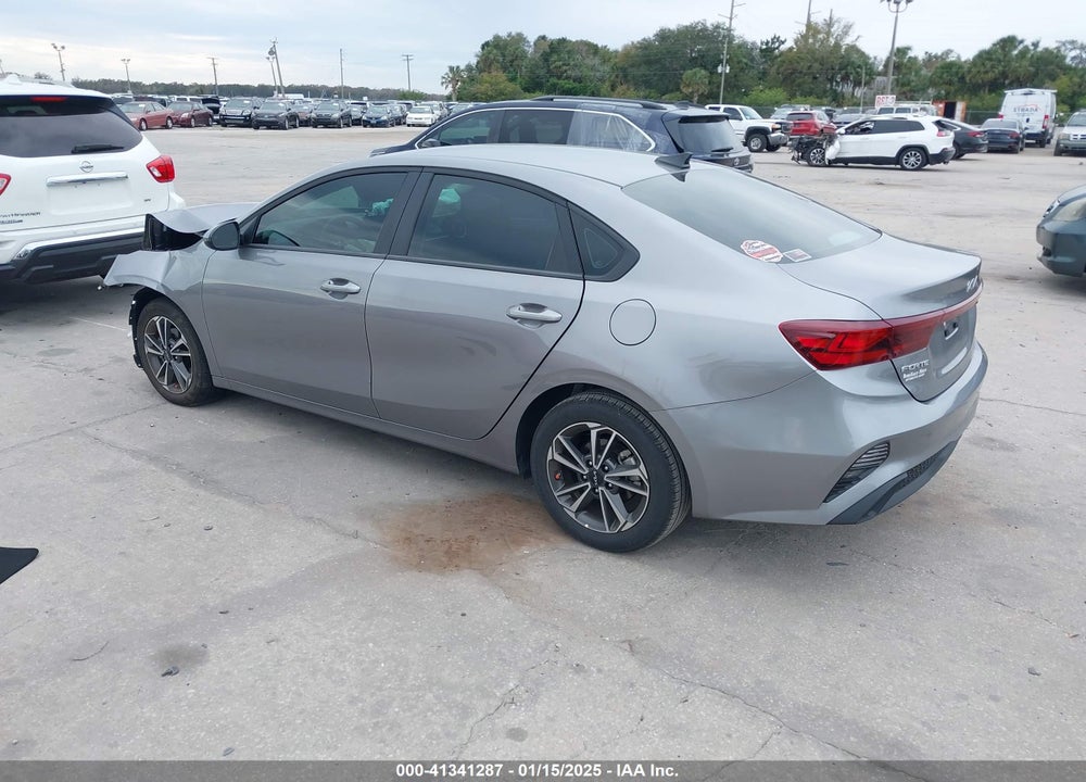 2024 KIA FORTE LXS VIN: 3KPF24ADXRE825562