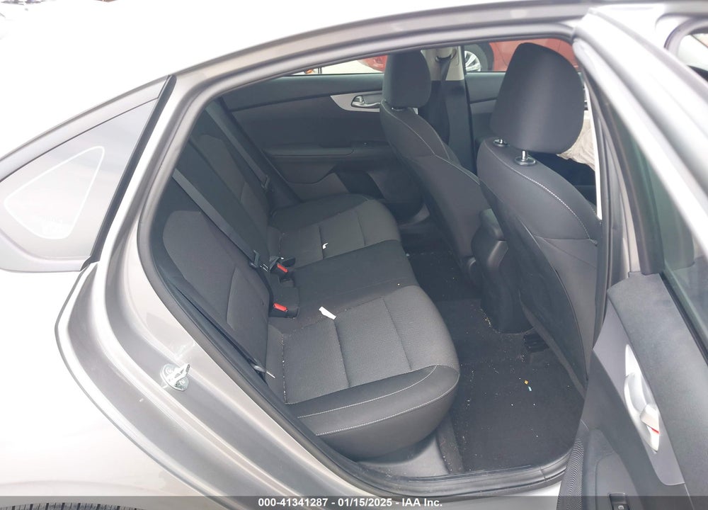 2024 KIA FORTE LXS VIN: 3KPF24ADXRE825562