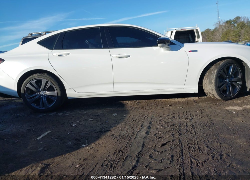 2022 ACURA TLX VIN: 19UUB5F58NA005414