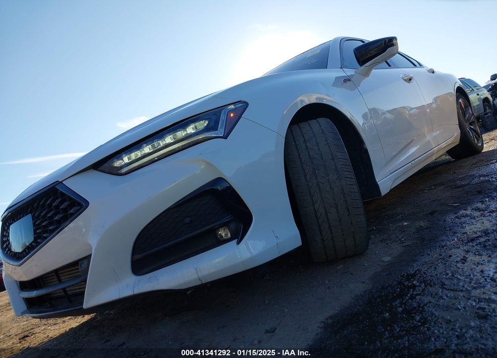 2022 ACURA TLX VIN: 19UUB5F58NA005414