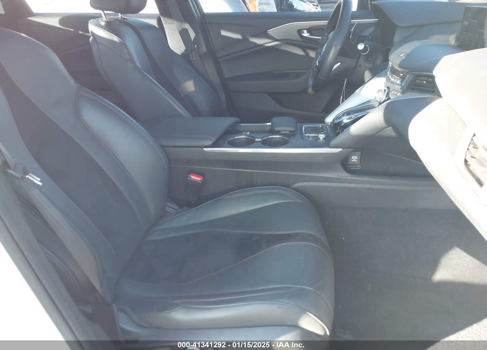 2022 ACURA TLX VIN: 19UUB5F58NA005414