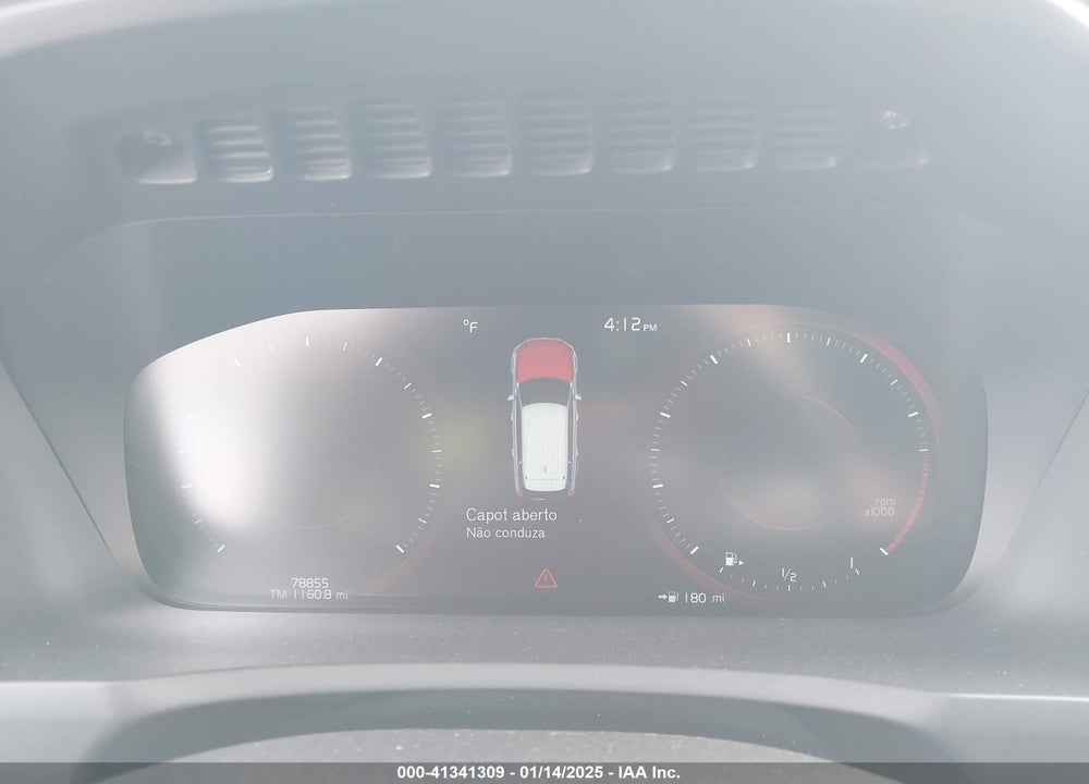 2018 VOLVO XC90 T5 MOMENTUM 5P VIN: YV4102KK2J1197888