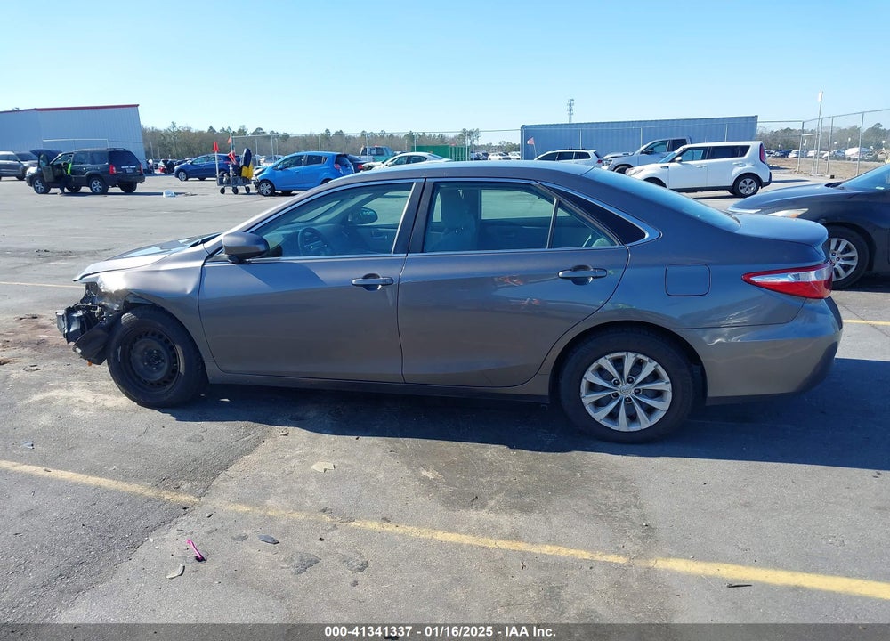 2016 TOYOTA CAMRY VIN: 4T4BF1FK2GR567577