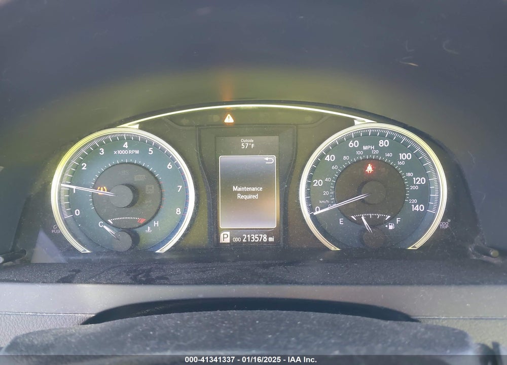 2016 TOYOTA CAMRY VIN: 4T4BF1FK2GR567577