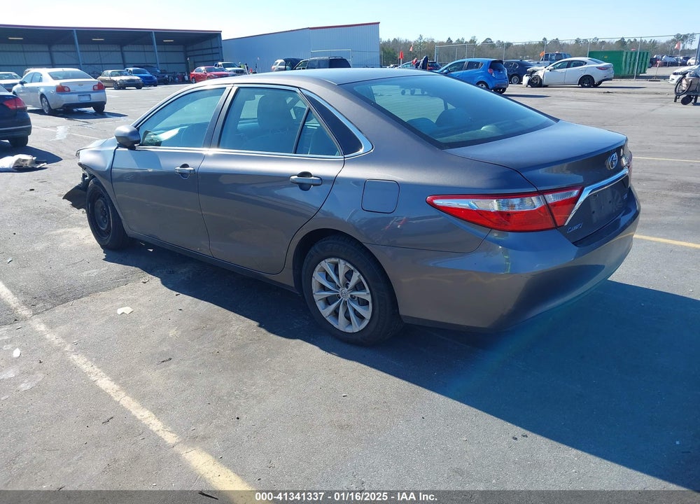 2016 TOYOTA CAMRY VIN: 4T4BF1FK2GR567577
