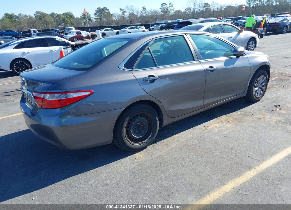 2016 TOYOTA CAMRY VIN: 4T4BF1FK2GR567577