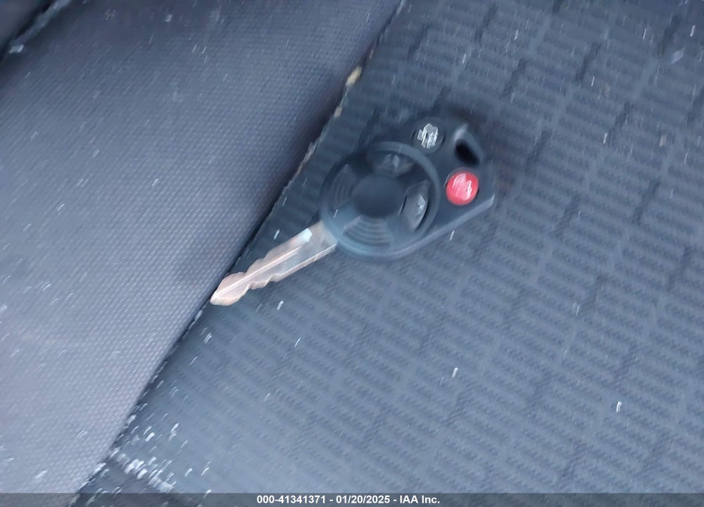 2011 FORD FUSION SE VIN: 3FAHP0HA2BR151670