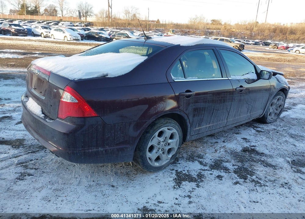 2011 FORD FUSION SE VIN: 3FAHP0HA2BR151670