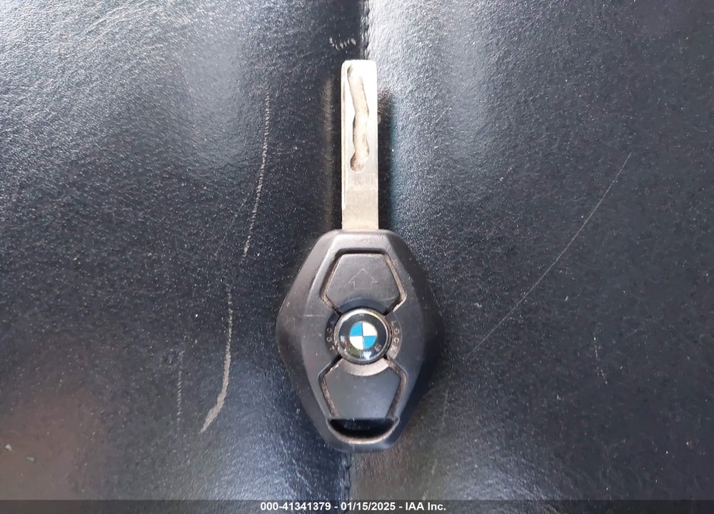 2003 BMW 325I VIN: WBAET37433NJ29460