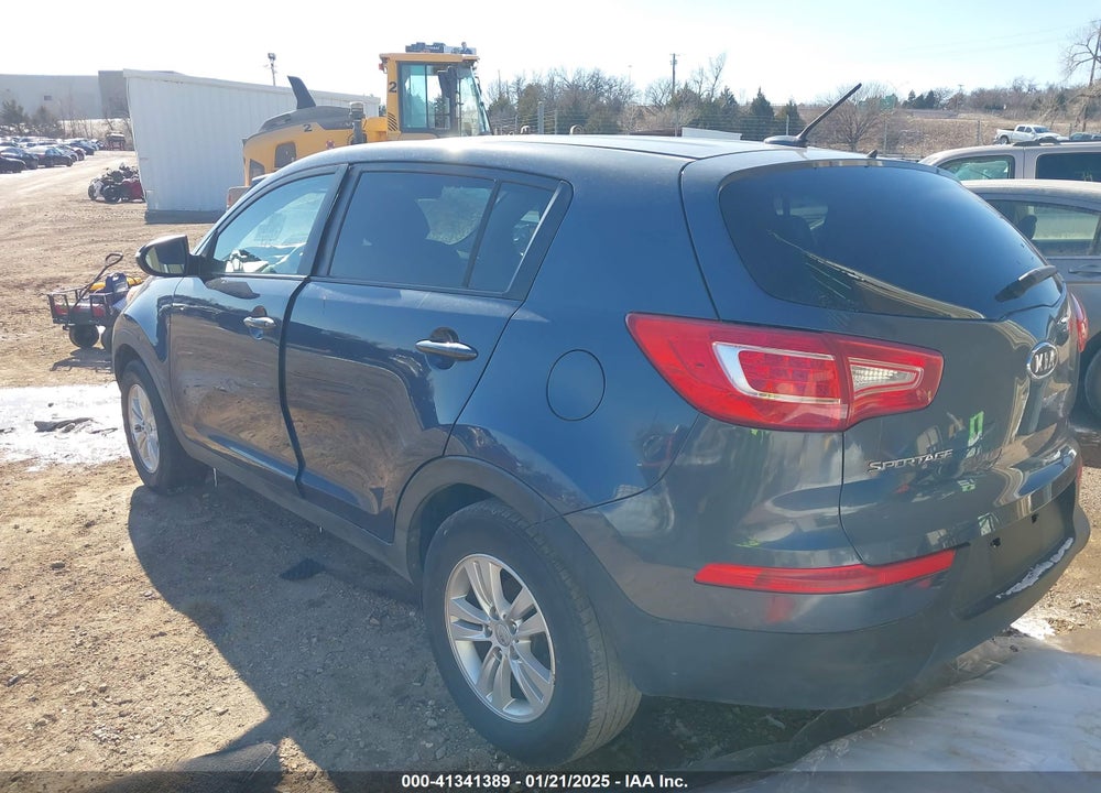 2011 KIA SPORTAGE LX VIN: KNDPB3A22B7068692
