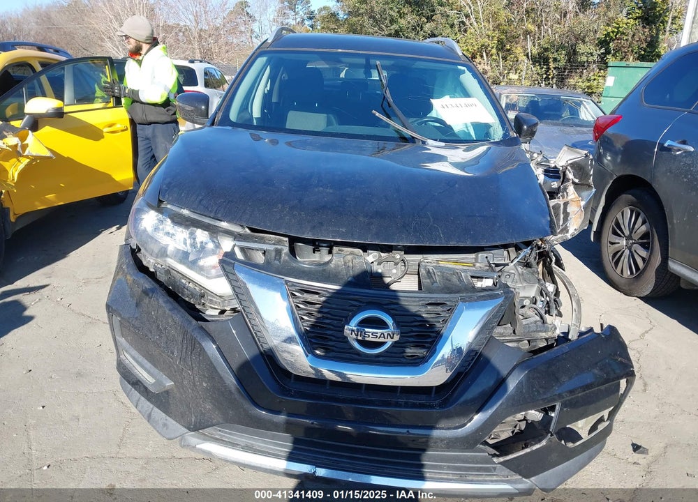 2017 NISSAN ROGUE SV VIN: JN8AT2MV4HW253137