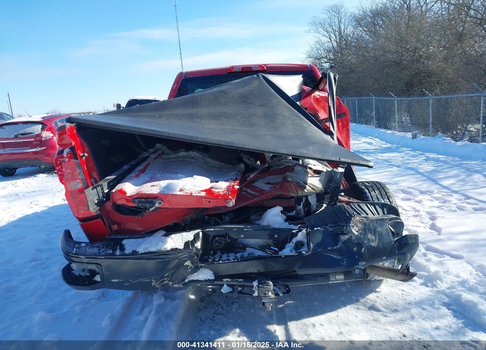 2014 CHEVROLET SILVERADO 1500 VIN: 1GCNCPEHXEZ368645