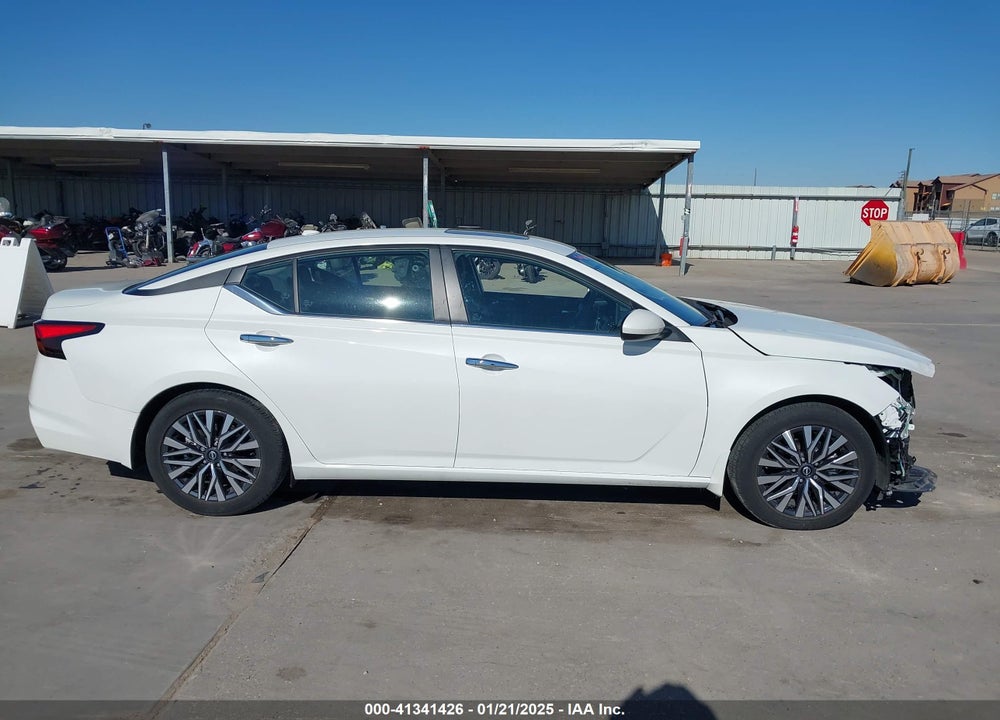 2024 NISSAN ALTIMA SV FWD VIN: 1N4BL4DV0RN304318