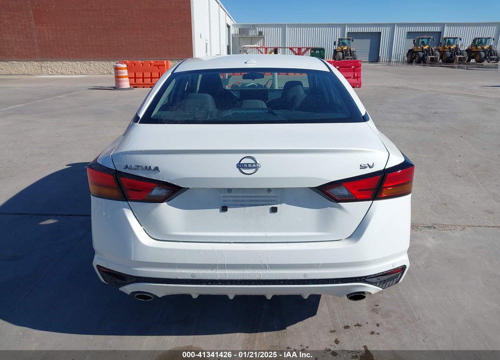 2024 NISSAN ALTIMA SV FWD VIN: 1N4BL4DV0RN304318