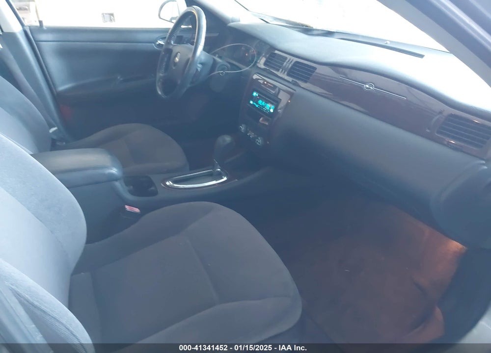 2010 CHEVROLET IMPALA LT VIN: 2G1WB5EN3A1243581
