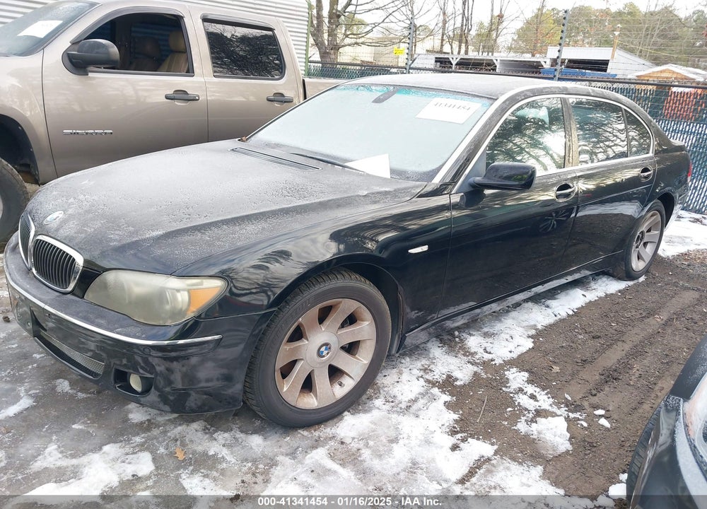 2008 BMW 750 VIN: WBAHN83538DT87879