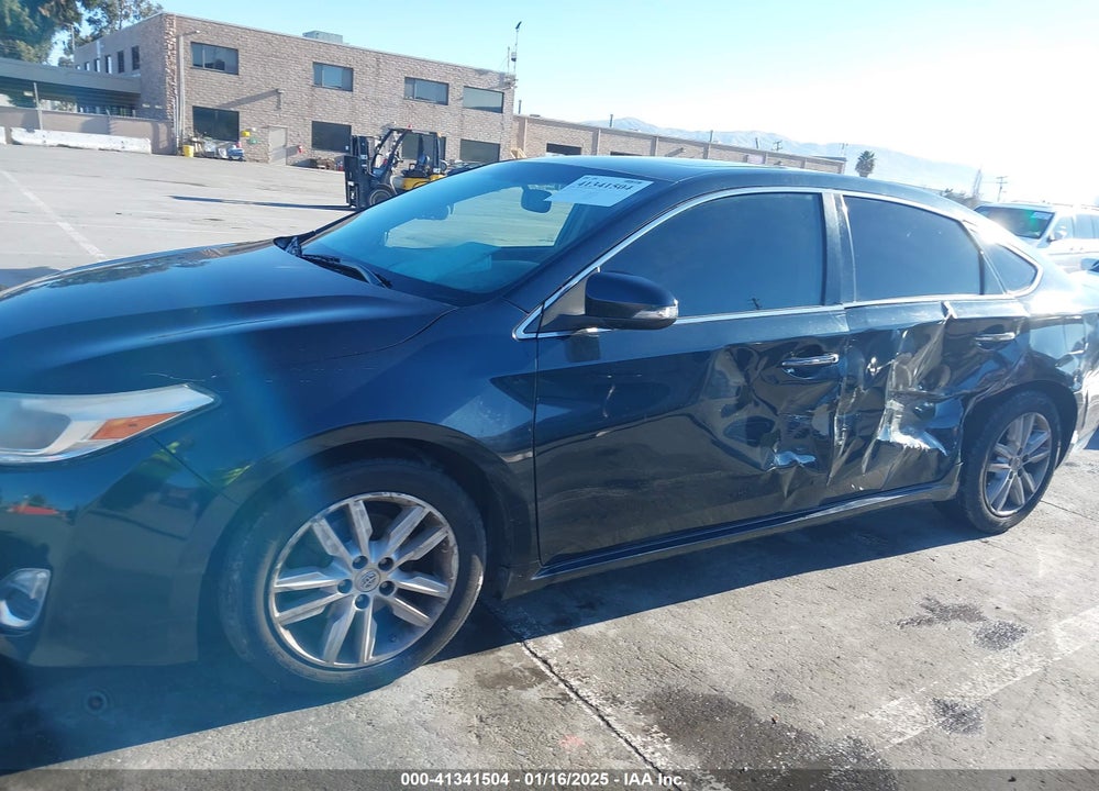 2015 TOYOTA AVALON VIN: 4T1BK1EBXFU150228
