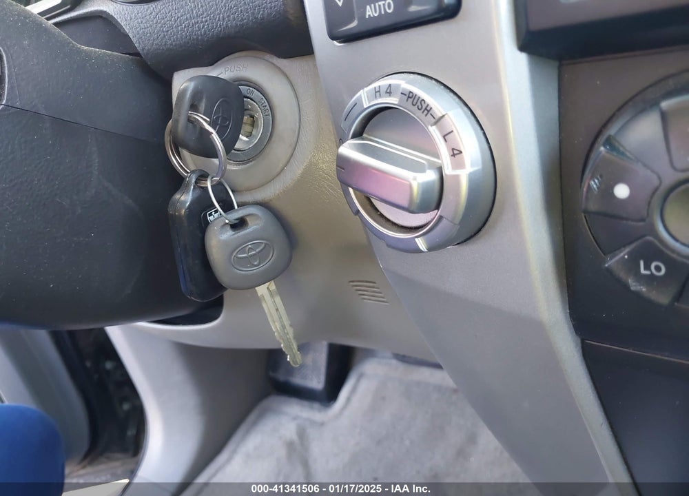 2007 TOYOTA 4RUNNER SR5 V6 VIN: JTEBU14R678091018