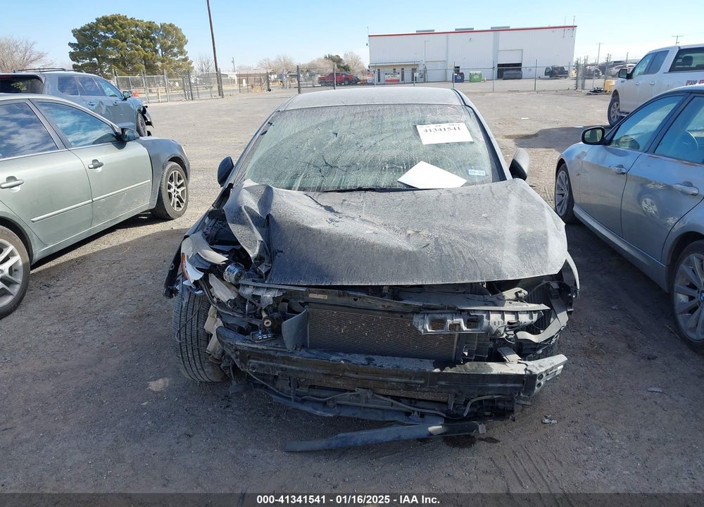 2017 KIA FORTE VIN: 3KPFK4A76HE075909