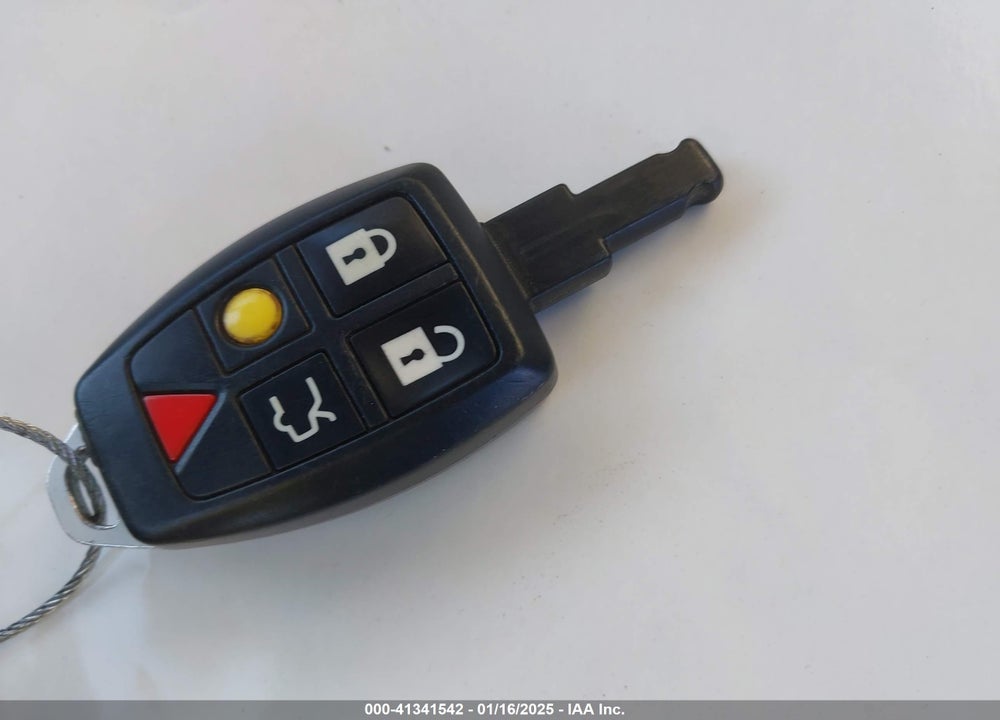 2007 VOLVO S40 VIN: YV1MH682172304630