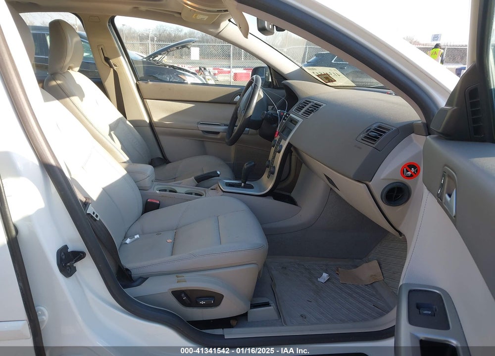 2007 VOLVO S40 VIN: YV1MH682172304630