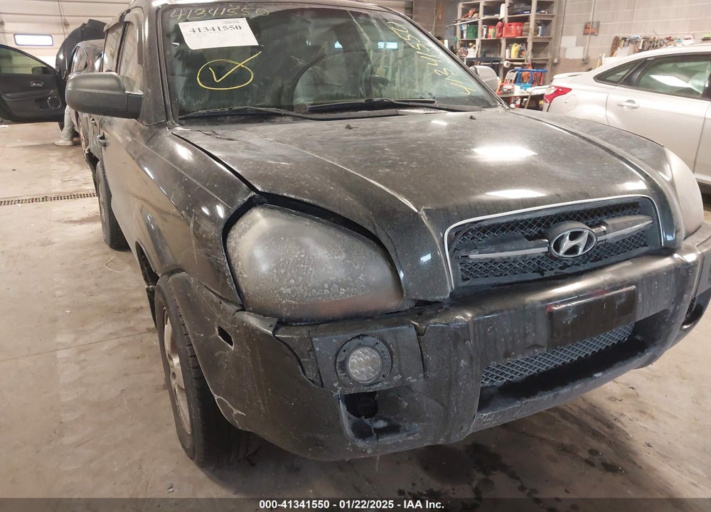 2007 HYUNDAI TUCSON GLS VIN: KM8JM12B47U500609