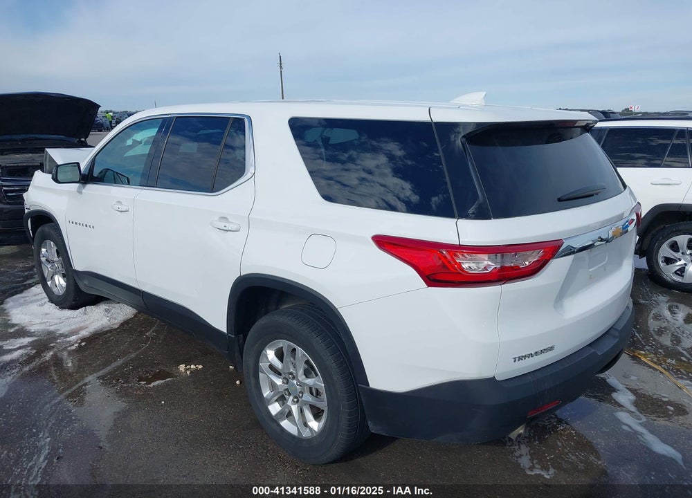2020 CHEVROLET TRAVERSE FWD LS VIN: 1GNERFKW9LJ233686