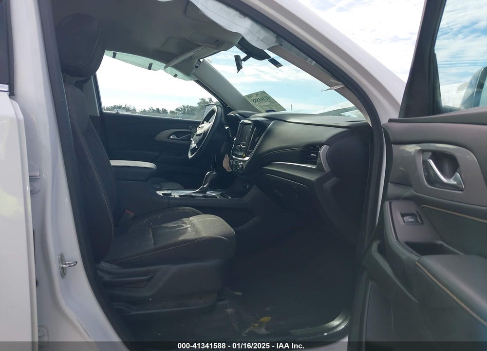 2020 CHEVROLET TRAVERSE FWD LS VIN: 1GNERFKW9LJ233686
