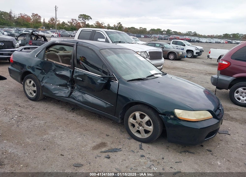 2000 HONDA ACCORD 2.3 SE VIN: 1HGCG567XYA049725