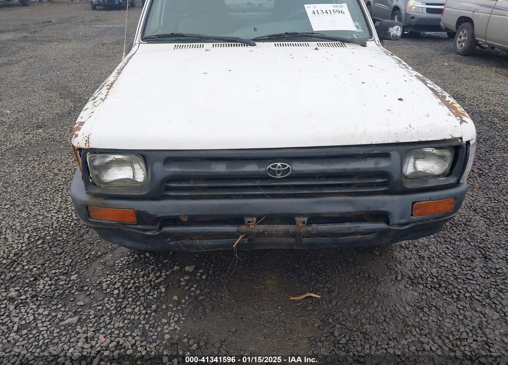 1994 TOYOTA PICKUP 1/2 TON SHORT WHEELBASE VIN: JT4RN81A4R5184051