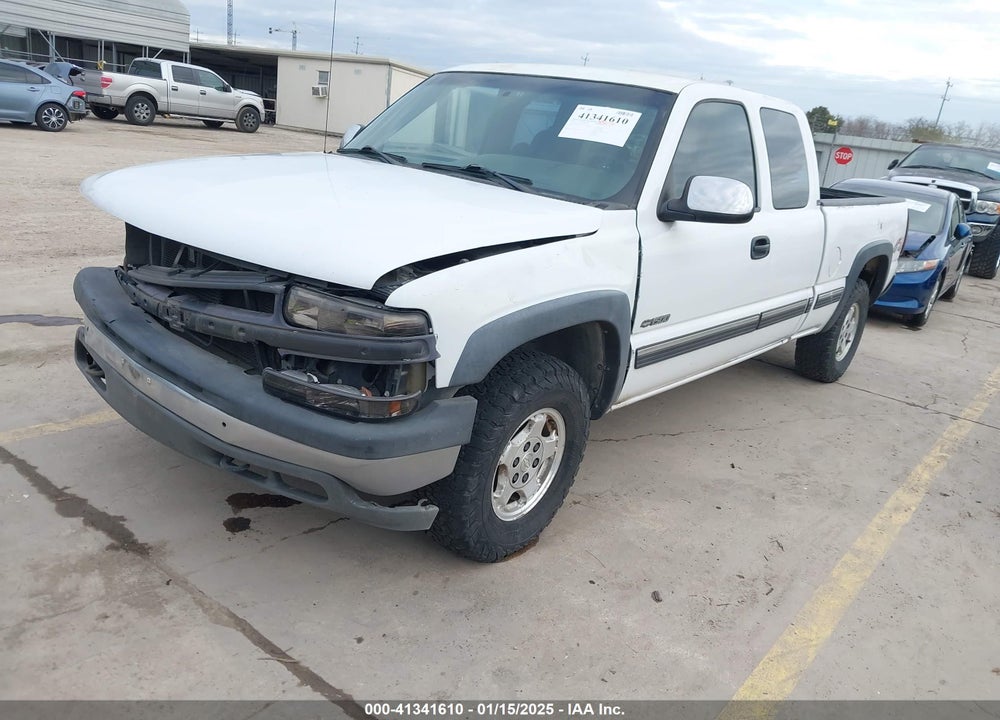 2002 CHEVROLET SILVERADO 1500 LS VIN: 2GCEK19T221253556
